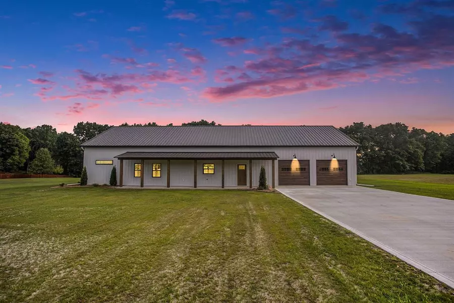17756 Brad Lane, Lockport Twp, MI 49093