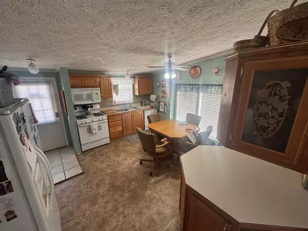 Oshtemo Twp, MI 49009,8962 Woodland Avenue 238