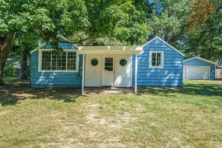 70275 Sheridan Drive, Ontwa Twp, MI 49112