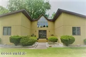 7000 S Maple, Coloma Twp, MI 49038