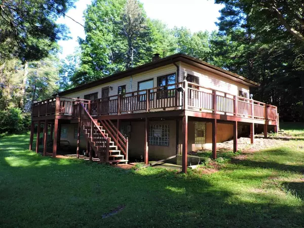 16398 Donnell Lake Street, Penn Twp, MI 49095