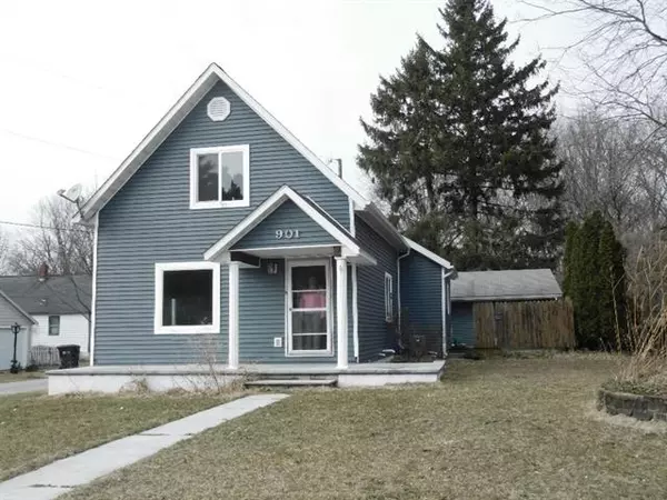 901 Superior Street, South Haven, MI 49090