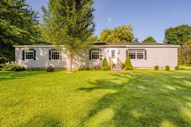 2276 White Street, Howard Twp, MI 49120