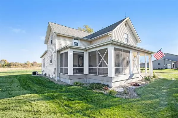 9261 Cleveland Avenue, Baroda Vlg, MI 49101