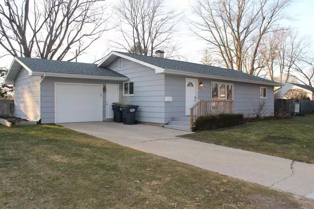 1056 Hazel Street, South Haven, MI 49090