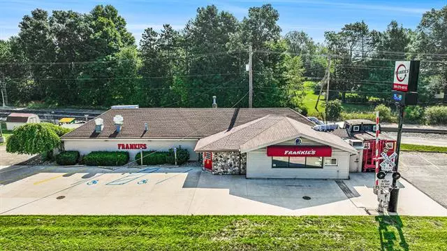 56951 N Main Street, Lockport Twp, MI 49093