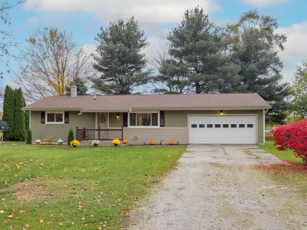 57225 Linda Avenue, Lockport Twp, MI 49093