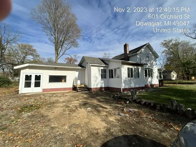 Dowagiac, MI 49047,601 Orchard Street