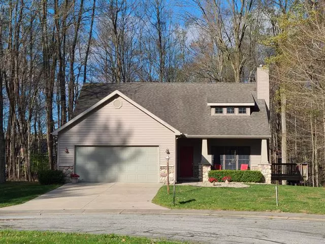 4518 Wartburg Path, St. Joseph, MI 49085