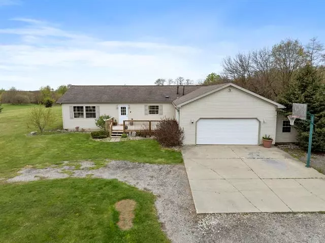 64168 Library Road, Jefferson Twp, MI 49031