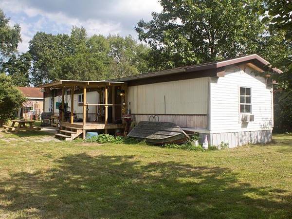 68551 Vistula Road, White Pigeon, MI 49099