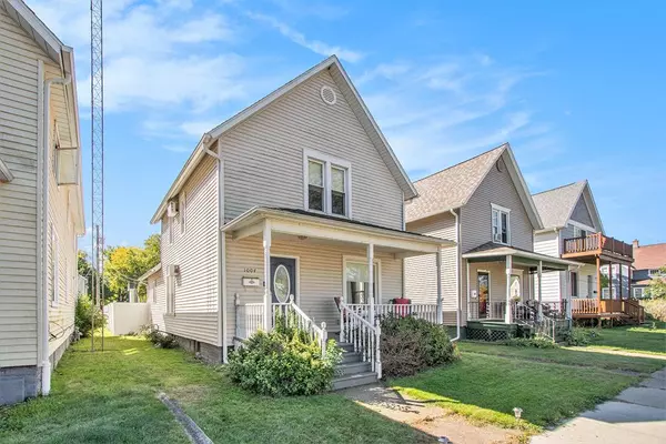 1004 Harrison Avenue, St. Joseph, MI 49085