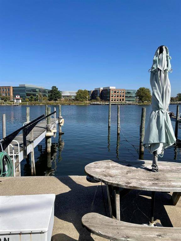 St.joseph City, MI 49085,143 Anchors Way 88