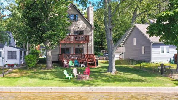 11193 Lakeshore Drive,  Three Rivers,  MI 49093