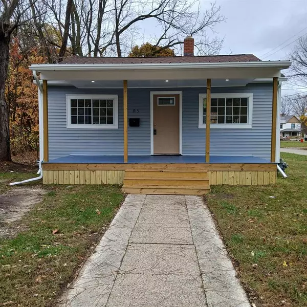 815 Pitkins Avenue, Benton Harbor, MI 49022