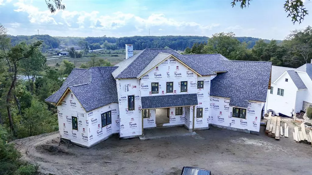 10874 Basswood Drive, New Buffalo Twp, MI 49117