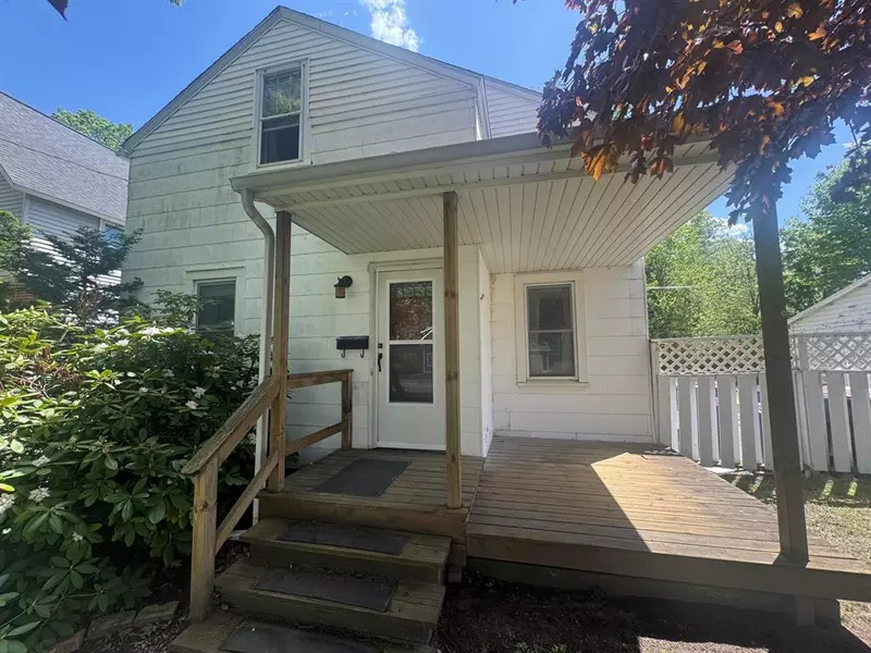 928 Phoenix Street, South Haven, MI 49090