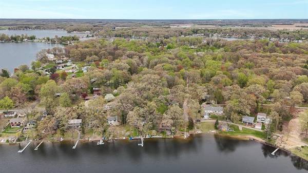 6 Forest Road, Silver Creek Twp, MI 49047