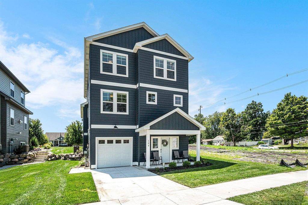 108 Elkenburg Street 18, South Haven, MI 49090