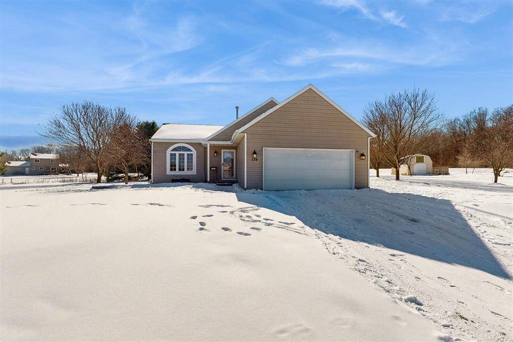 124 Lonetree Drive NW, Sparta Twp, MI 49345