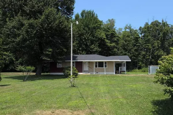 69034 42nd Avenue, Bangor Twp, MI 49043