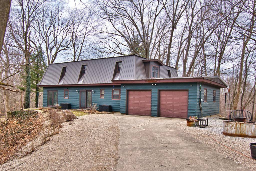 3610 N 5th Street, Howard Twp, MI 49120
