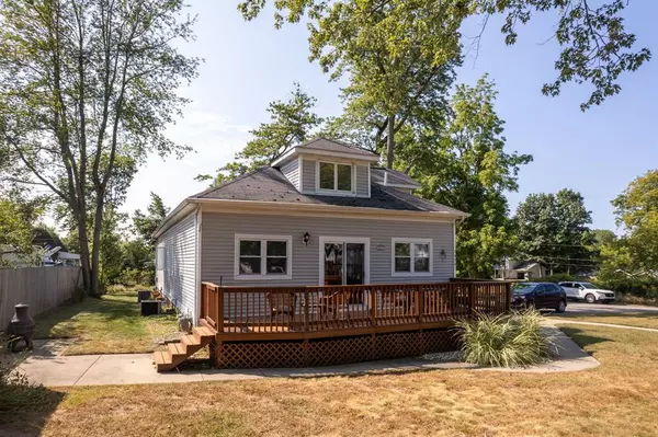 7370 N North Shore Drive 23, Casco Twp, MI 49090