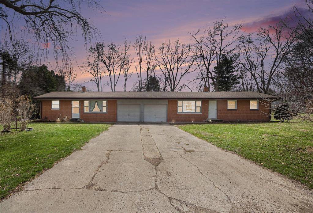4710 E Hillcrest Drive, Oronoko Twp, MI 49103