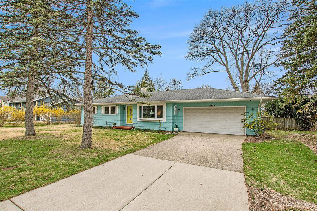 South Haven, MI 49090,1220 Monroe Boulevard