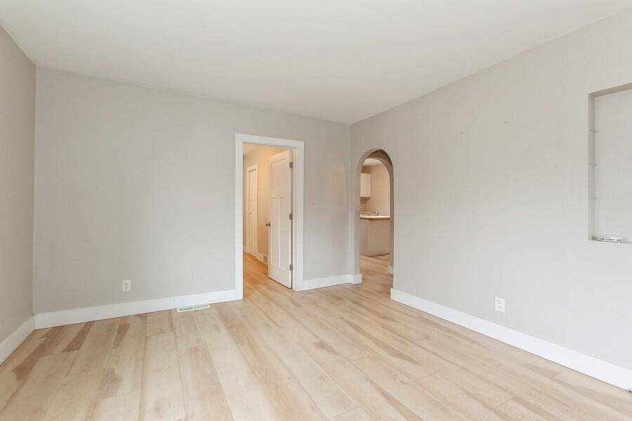 St. Joseph, MI 49085,2508 Lakeshore Drive