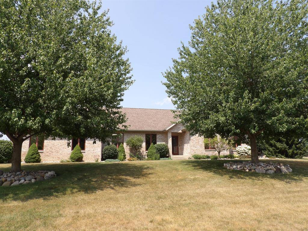 2776 W Hogan Drive, La Porte, IN 46350