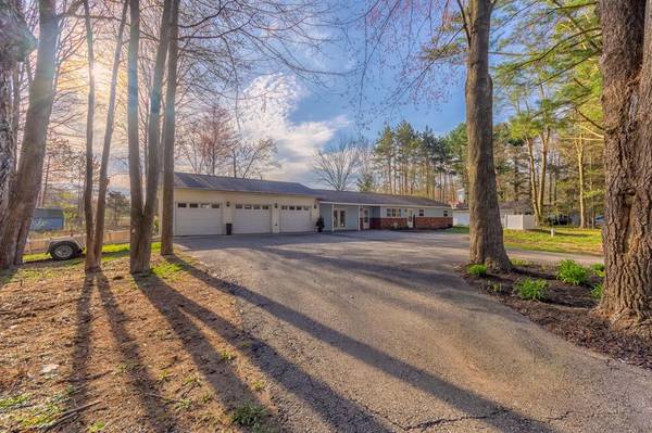 17619 Blue Star Highway, South Haven Twp, MI 49090