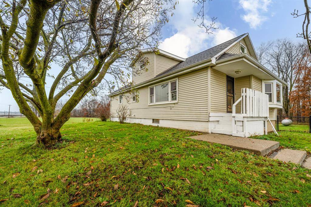 Three Oaks Twp, MI 49128,5189 W US Highway 12