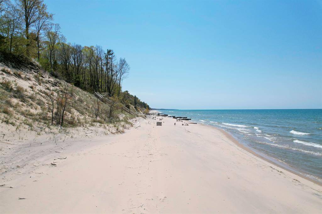 Covert Twp, MI 49043,33790 Blue Star Highway