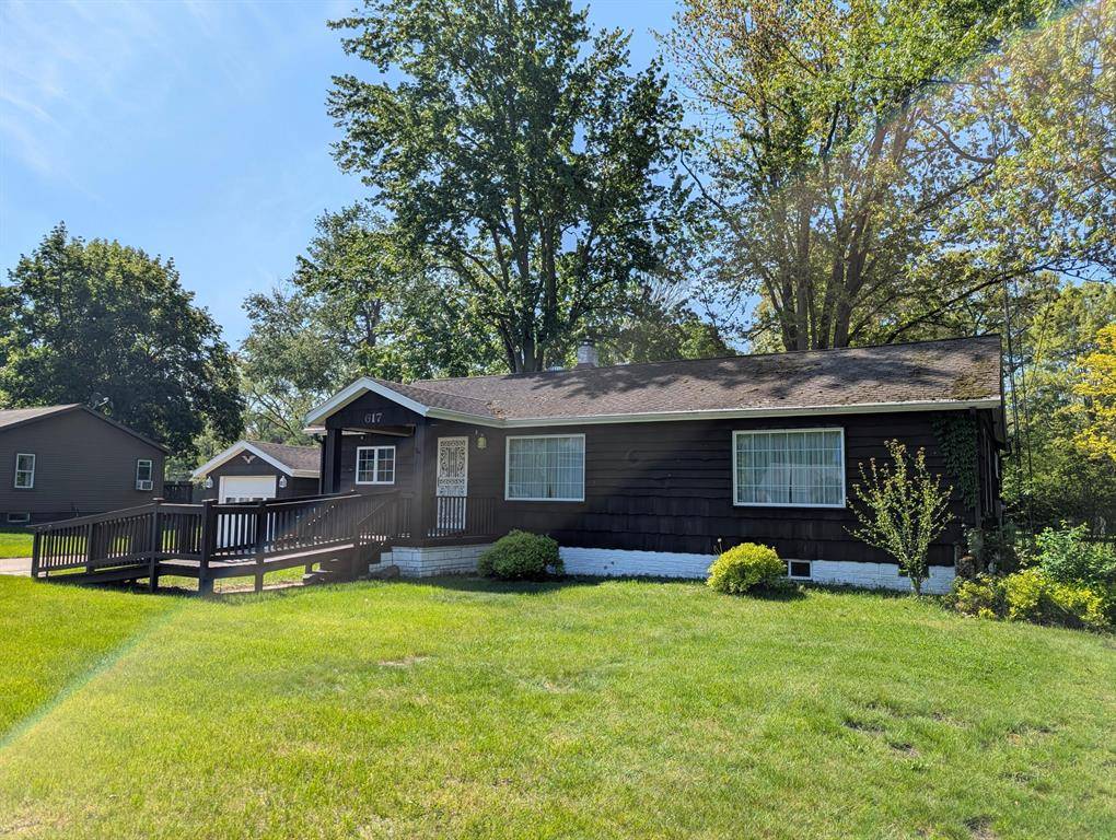 Bangor, MI 49013,617 W High Street