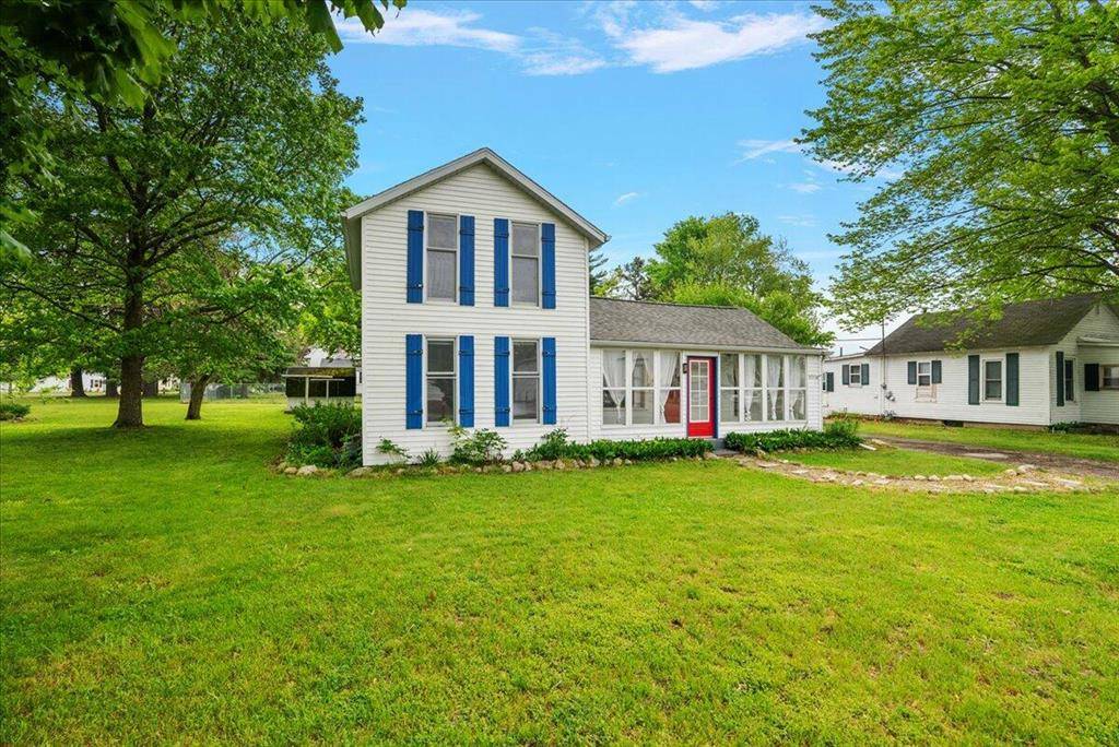 Coloma, MI 49038,371 Park Street