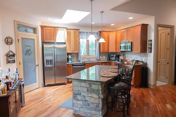 New Buffalo Twp, MI 49117,18774 Old Field Road