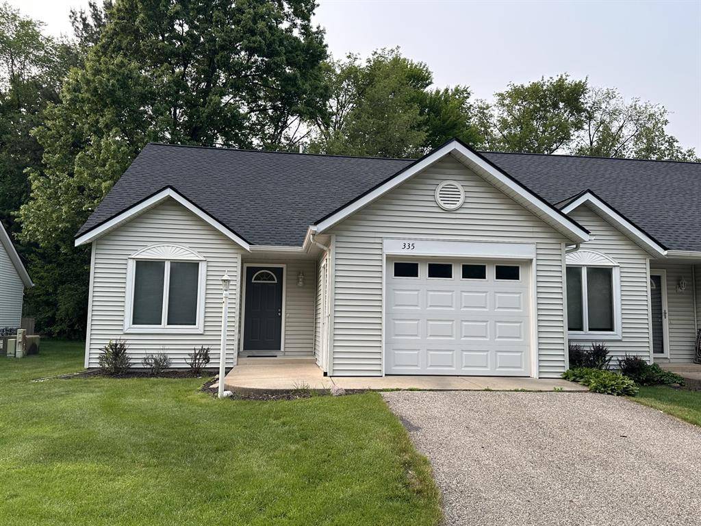 335 Nestlewood Drive, Holland Twp, MI 49424
