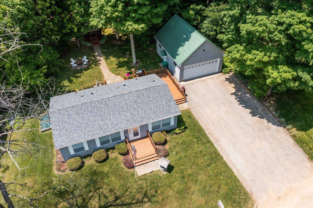 Penn Twp, MI 49031,61738 Lake View Drive