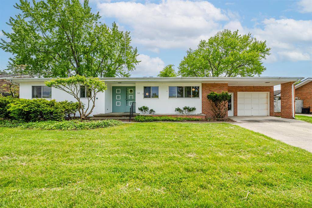 312 S Veronica Court, St. Joseph, MI 49085