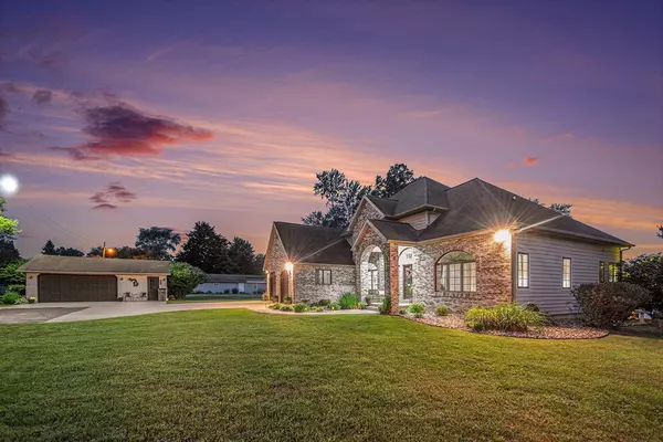 Howard Twp, MI 49120,1256 Barron Lake Road