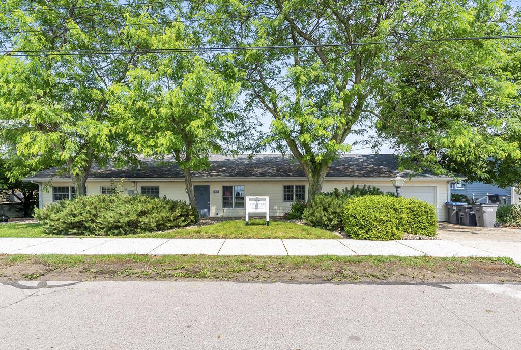 New Buffalo, MI 49117,1414 Shore Drive
