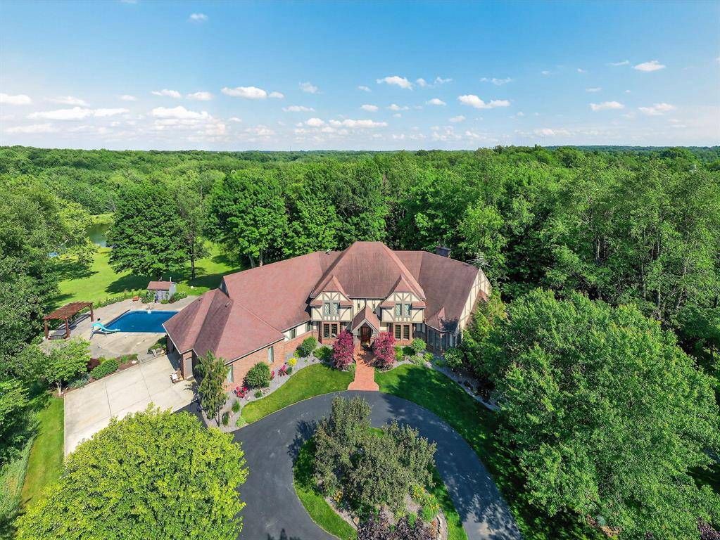 10185 N 650 E, La Porte, IN 46552
