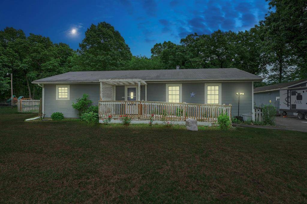 70661 Dennis Drive, Milton Twp, MI 49120