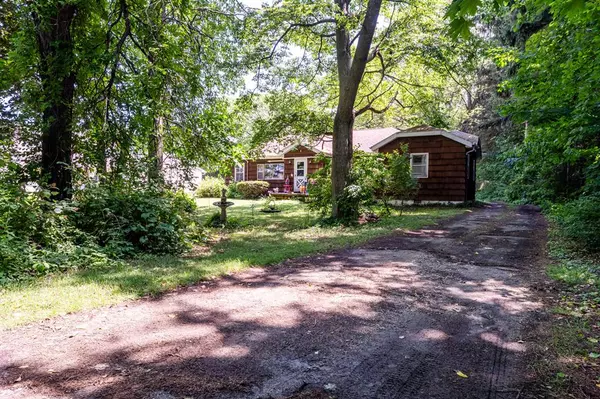 St. Joseph, MI 49085,3633 Lakeshore Drive