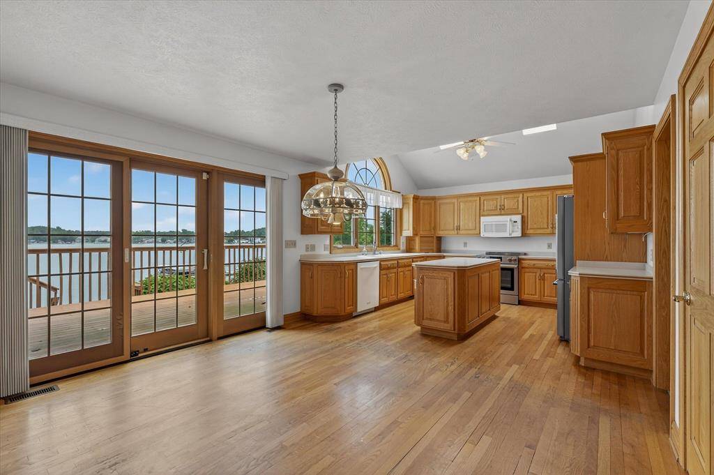 Ontwa Twp, MI 49112,23276 S Shore Drive