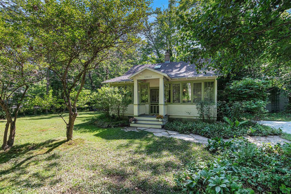 13637 Big Oak Lane, Chikaming Twp, MI 49115
