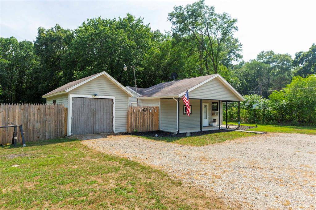 Niles Twp, MI 49120,1620 Ontario Road