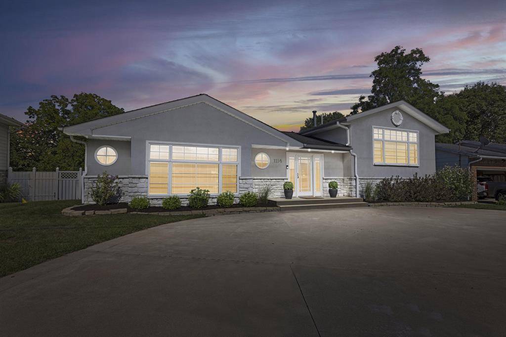 New Buffalo, MI 49117,1116 Shore Drive