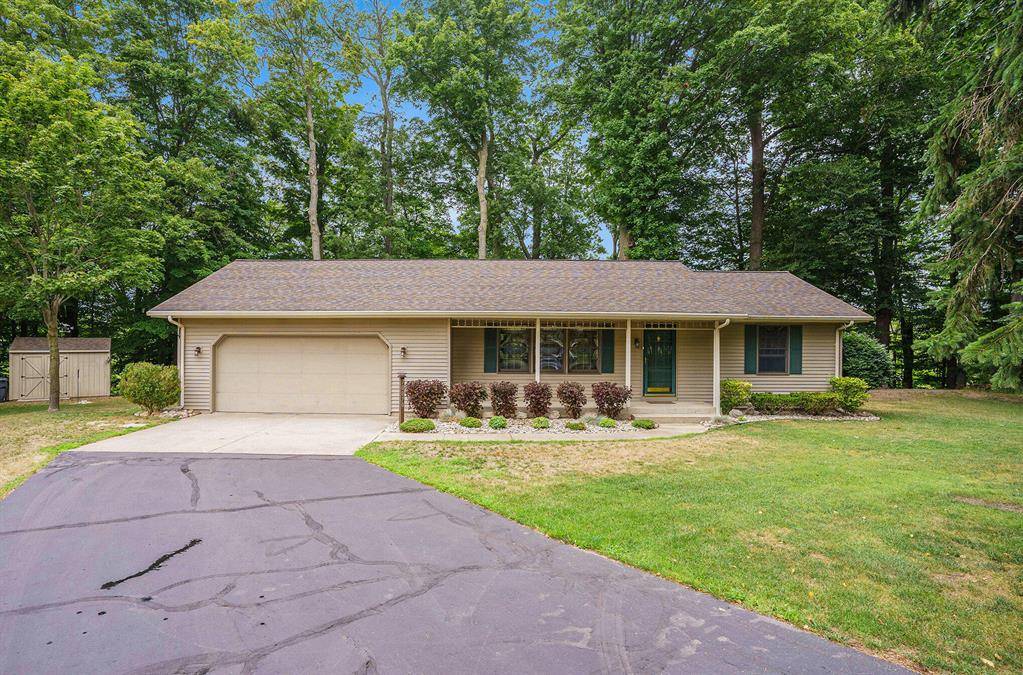 70070 2nd Avenue, South Haven Twp, MI 49090